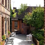 Le Jardin Decouverte 3*