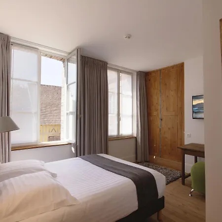 Le Jardin Decouverte 3*